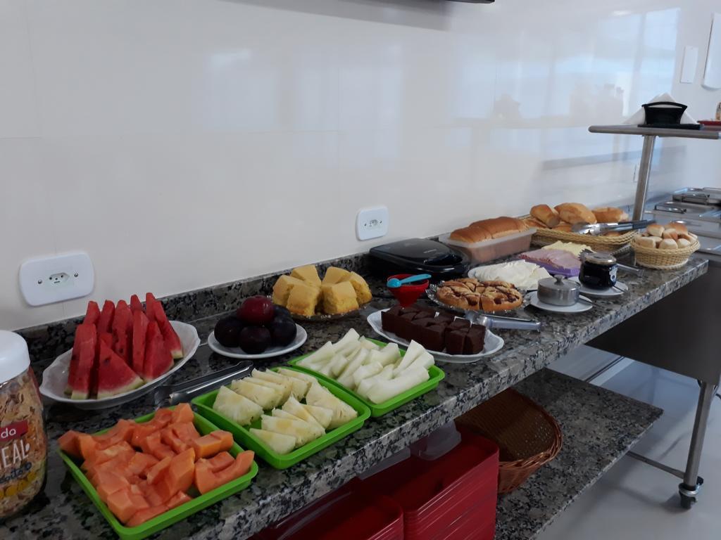 Hotel Colonia De Ferias Sitraemfa Peruíbe Zewnętrze zdjęcie